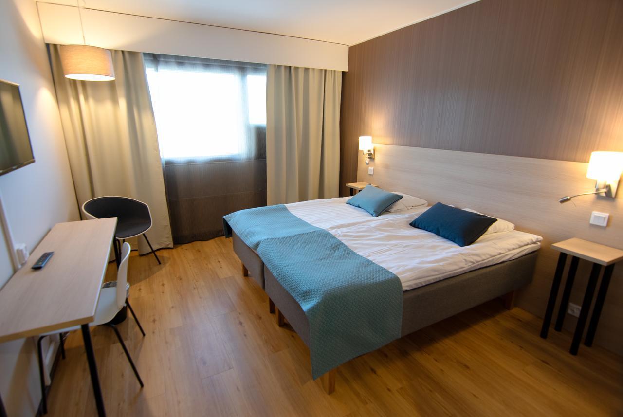 Hotel Kivitasku Kaarina Kültér fotó
