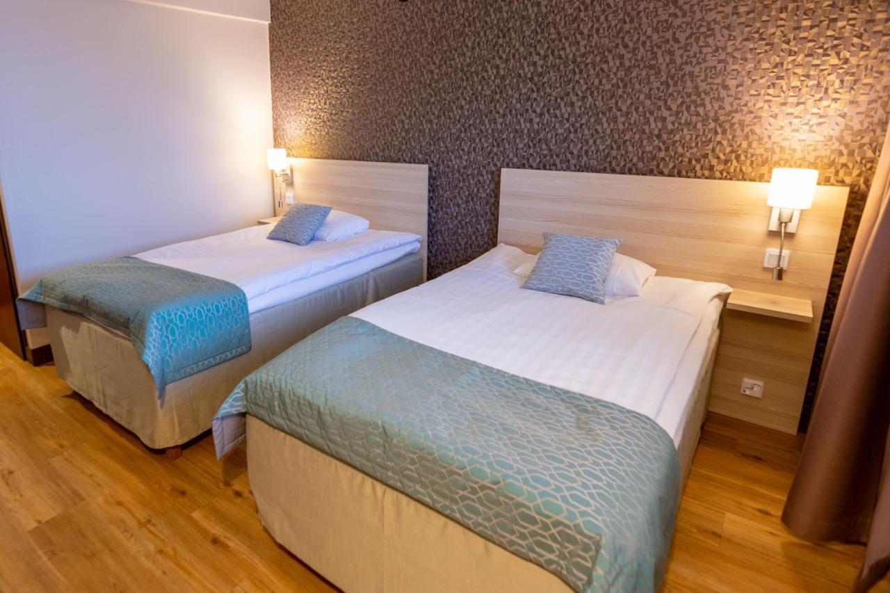 Hotel Kivitasku Kaarina Kültér fotó
