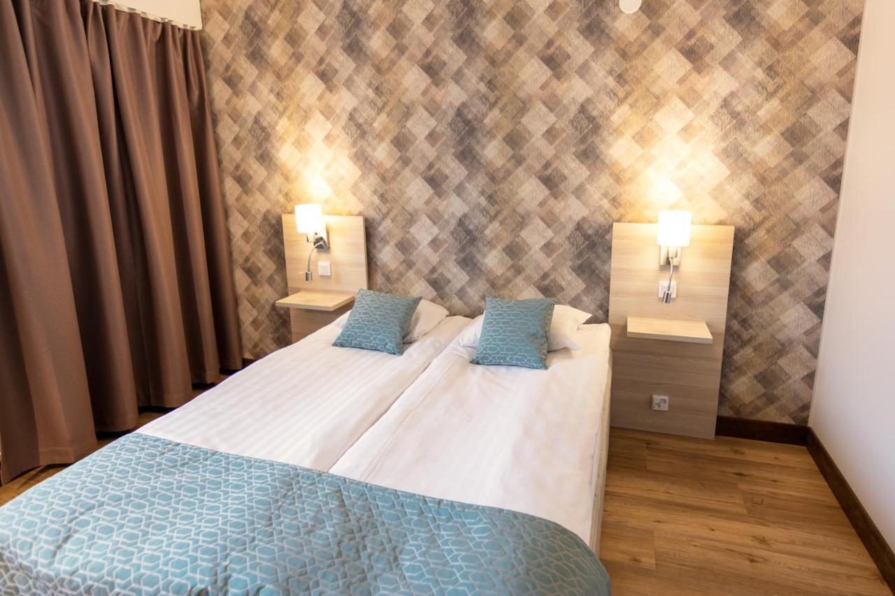 Hotel Kivitasku Kaarina Kültér fotó